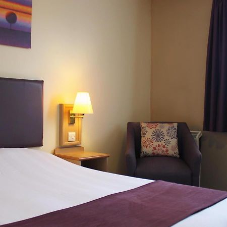 Stables Inn, Aintree Liverpool Eksteriør billede